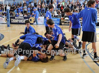 Thumbnail 1 in Campbell Hall vs. Windward (CIF D3 SoCal Regional Final) photogallery.