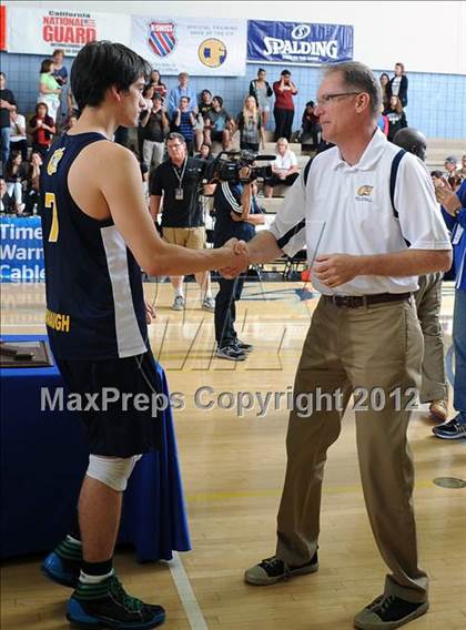 Thumbnail 2 in Campbell Hall vs. Windward (CIF D3 SoCal Regional Final) photogallery.