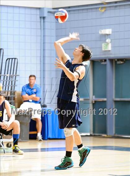 Thumbnail 3 in Campbell Hall vs. Windward (CIF D3 SoCal Regional Final) photogallery.
