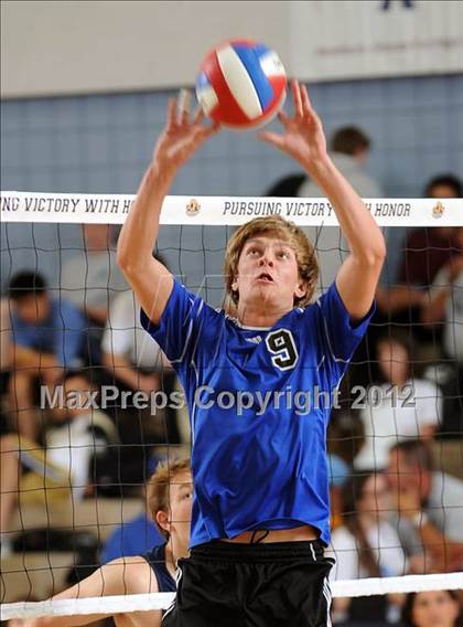 Thumbnail 2 in Campbell Hall vs. Windward (CIF D3 SoCal Regional Final) photogallery.