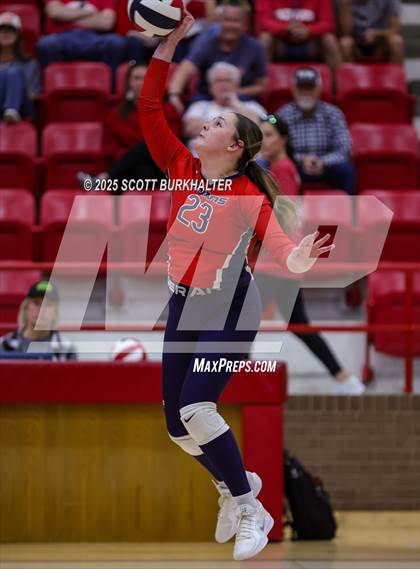 Thumbnail 1 in FR: Merkel @ Jim Ned photogallery.