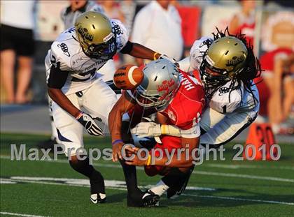 Thumbnail 1 in Big 33 Football Classic (Pennsylvania vs. Ohio)  photogallery.