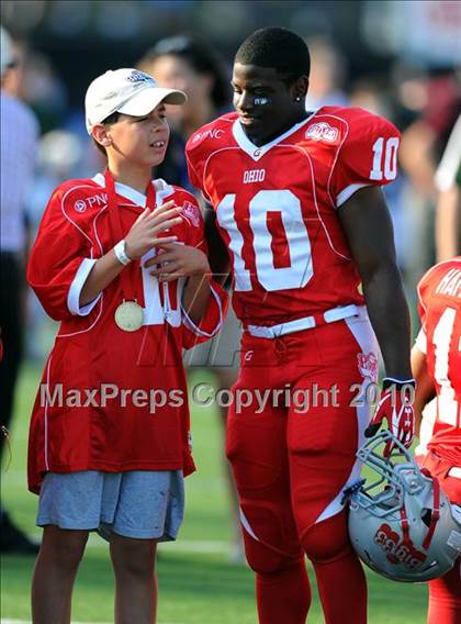 Thumbnail 3 in Big 33 Football Classic (Pennsylvania vs. Ohio)  photogallery.