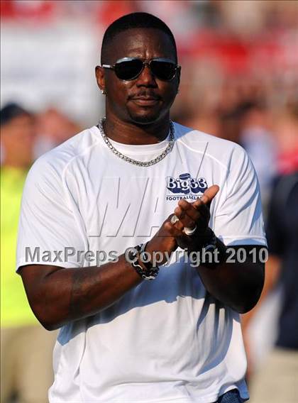 Thumbnail 3 in Big 33 Football Classic (Pennsylvania vs. Ohio)  photogallery.