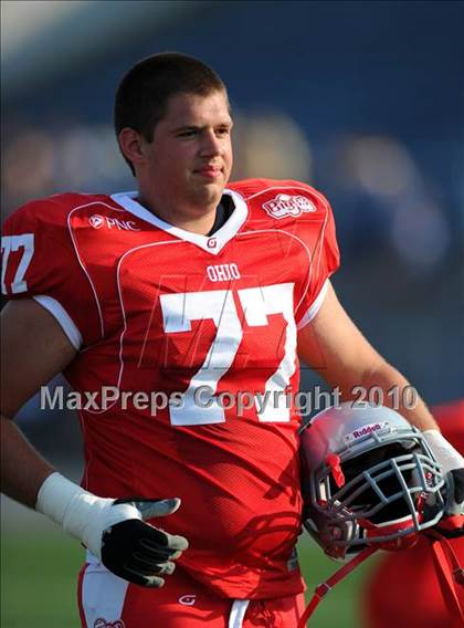 Thumbnail 1 in Big 33 Football Classic (Pennsylvania vs. Ohio)  photogallery.