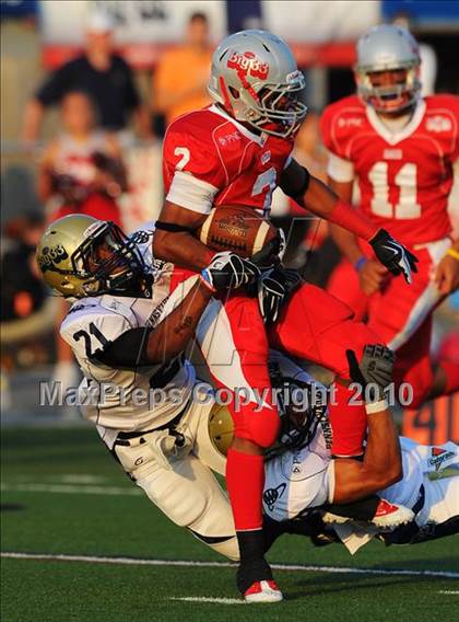 Thumbnail 2 in Big 33 Football Classic (Pennsylvania vs. Ohio)  photogallery.