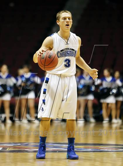 Thumbnail 2 in Valley Christian vs. Cortez (AIA D3 Final) photogallery.