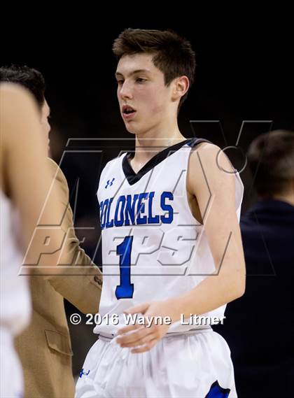 Thumbnail 3 in Dixie Heights vs Covington Catholic photogallery.