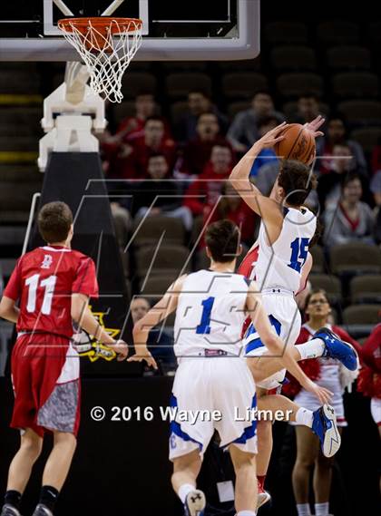 Thumbnail 1 in Dixie Heights vs Covington Catholic photogallery.