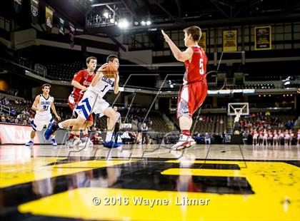 Thumbnail 1 in Dixie Heights vs Covington Catholic photogallery.