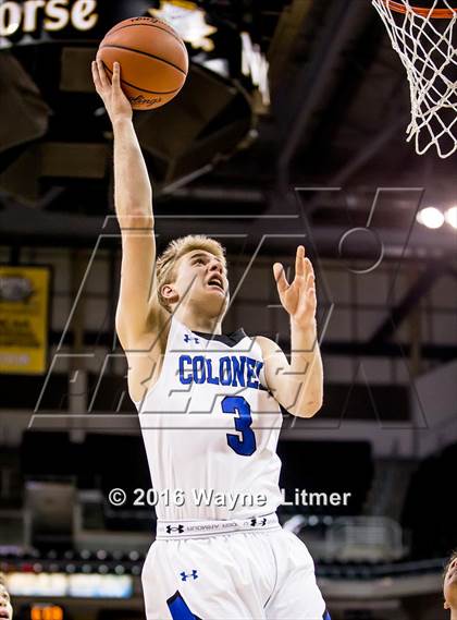 Thumbnail 1 in Dixie Heights vs Covington Catholic photogallery.