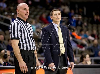 Thumbnail 3 in Dixie Heights vs Covington Catholic photogallery.