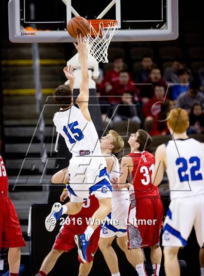 Thumbnail 3 in Dixie Heights vs Covington Catholic photogallery.