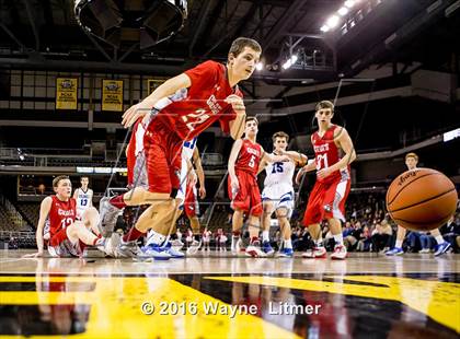 Thumbnail 1 in Dixie Heights vs Covington Catholic photogallery.