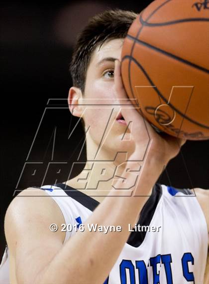 Thumbnail 1 in Dixie Heights vs Covington Catholic photogallery.