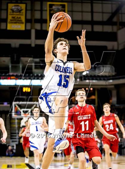 Thumbnail 1 in Dixie Heights vs Covington Catholic photogallery.