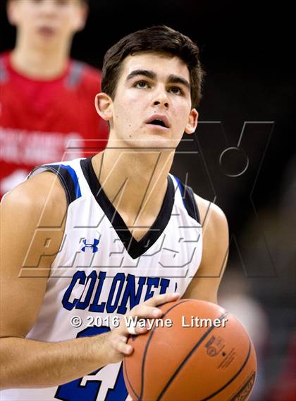 Thumbnail 2 in Dixie Heights vs Covington Catholic photogallery.