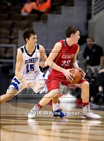 Thumbnail 1 in Dixie Heights vs Covington Catholic photogallery.