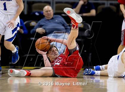 Thumbnail 2 in Dixie Heights vs Covington Catholic photogallery.