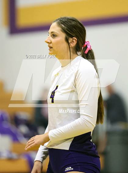 Thumbnail 1 in Grand Saline vs Edgewood photogallery.