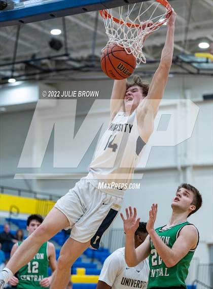 Thumbnail 1 in Triton Central vs. University (IHSAA 2A Regional Semi-final) photogallery.