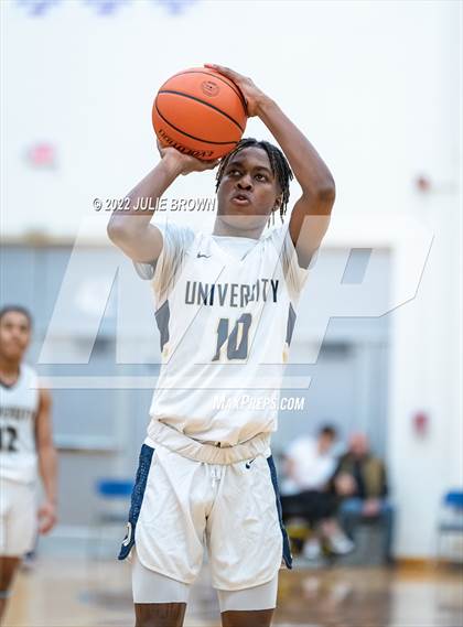 Thumbnail 1 in Triton Central vs. University (IHSAA 2A Regional Semi-final) photogallery.
