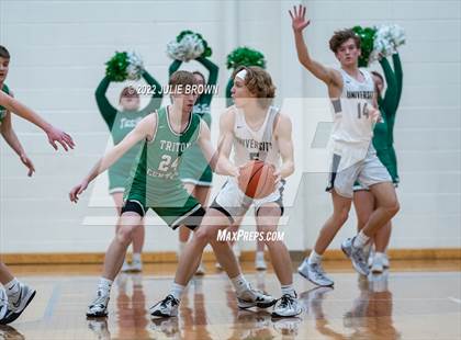Thumbnail 2 in Triton Central vs. University (IHSAA 2A Regional Semi-final) photogallery.