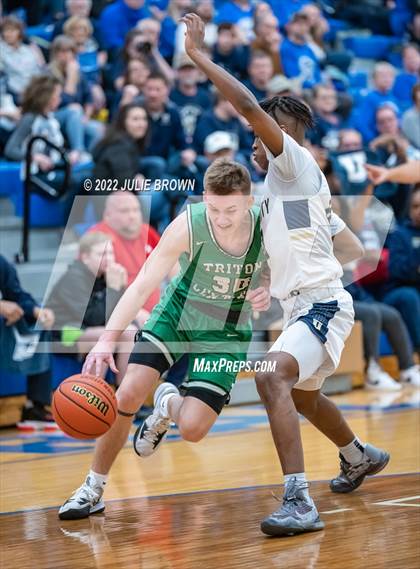 Thumbnail 3 in Triton Central vs. University (IHSAA 2A Regional Semi-final) photogallery.
