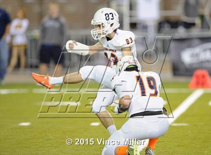 Thumbnail 2 in Eastside Catholic vs. Bellevue (WIAA 3A Final) photogallery.