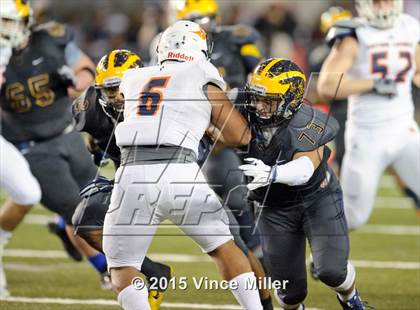 Thumbnail 2 in Eastside Catholic vs. Bellevue (WIAA 3A Final) photogallery.