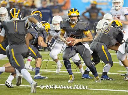 Thumbnail 2 in Eastside Catholic vs. Bellevue (WIAA 3A Final) photogallery.