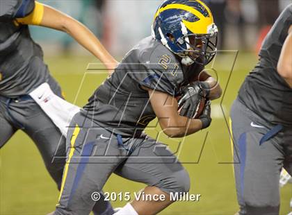 Thumbnail 3 in Eastside Catholic vs. Bellevue (WIAA 3A Final) photogallery.