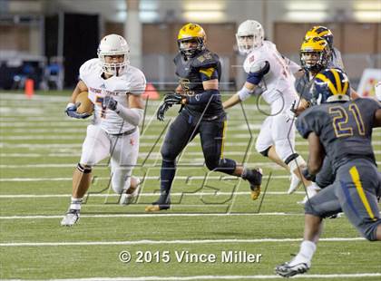 Thumbnail 2 in Eastside Catholic vs. Bellevue (WIAA 3A Final) photogallery.