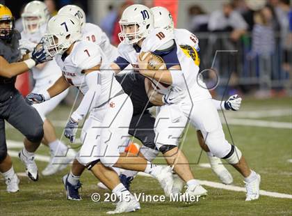Thumbnail 2 in Eastside Catholic vs. Bellevue (WIAA 3A Final) photogallery.