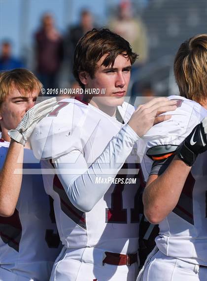 Thumbnail 3 in Windthorst vs. De Leon (UIL 2A Regional Playoff) photogallery.