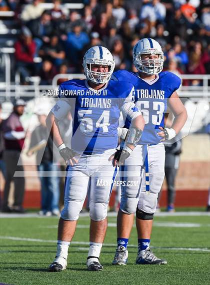 Thumbnail 1 in Windthorst vs. De Leon (UIL 2A Regional Playoff) photogallery.