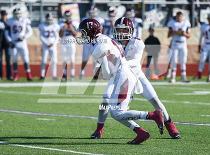 Thumbnail 2 in Windthorst vs. De Leon (UIL 2A Regional Playoff) photogallery.