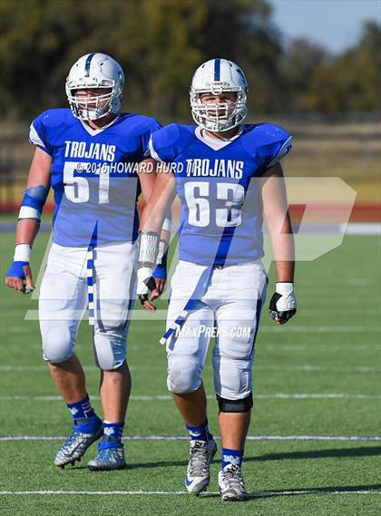 Thumbnail 1 in Windthorst vs. De Leon (UIL 2A Regional Playoff) photogallery.
