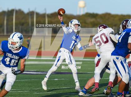 Thumbnail 1 in Windthorst vs. De Leon (UIL 2A Regional Playoff) photogallery.