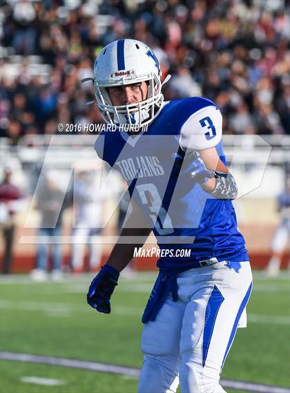 Thumbnail 3 in Windthorst vs. De Leon (UIL 2A Regional Playoff) photogallery.