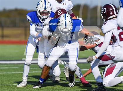 Thumbnail 3 in Windthorst vs. De Leon (UIL 2A Regional Playoff) photogallery.