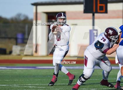 Thumbnail 3 in Windthorst vs. De Leon (UIL 2A Regional Playoff) photogallery.