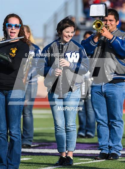 Thumbnail 3 in Windthorst vs. De Leon (UIL 2A Regional Playoff) photogallery.