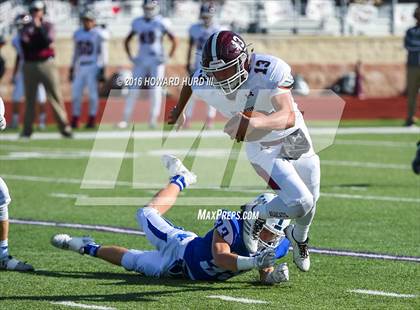 Thumbnail 3 in Windthorst vs. De Leon (UIL 2A Regional Playoff) photogallery.