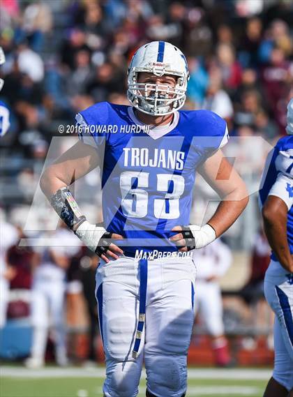 Thumbnail 2 in Windthorst vs. De Leon (UIL 2A Regional Playoff) photogallery.