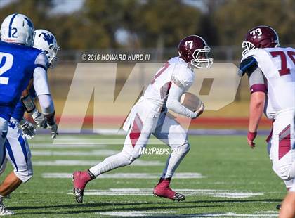Thumbnail 3 in Windthorst vs. De Leon (UIL 2A Regional Playoff) photogallery.