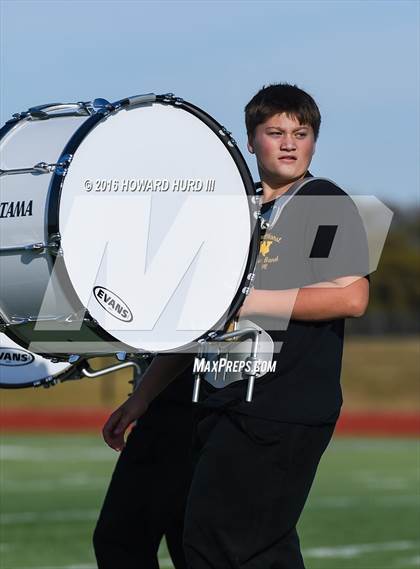 Thumbnail 2 in Windthorst vs. De Leon (UIL 2A Regional Playoff) photogallery.