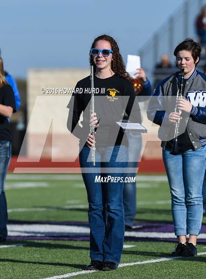 Thumbnail 2 in Windthorst vs. De Leon (UIL 2A Regional Playoff) photogallery.