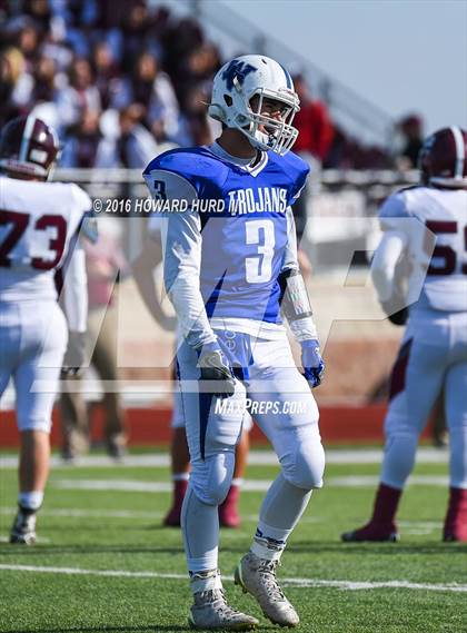 Thumbnail 3 in Windthorst vs. De Leon (UIL 2A Regional Playoff) photogallery.