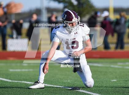Thumbnail 2 in Windthorst vs. De Leon (UIL 2A Regional Playoff) photogallery.